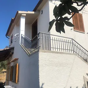 vallechiara-appartamenti.it-tuscanyhotel.com/